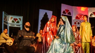 تصاویر تئاتر حکایت نی از زبان حافظ و طبیب عشق از زبان مولانا