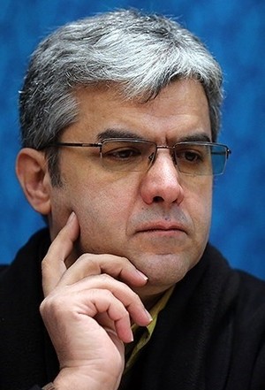 بیوگرافی علی علایی
