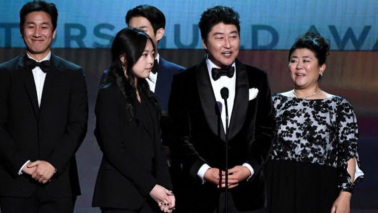 کسب جایزه اصلی انجمن بازیگران آمریکا توسط آسیایی‌ها